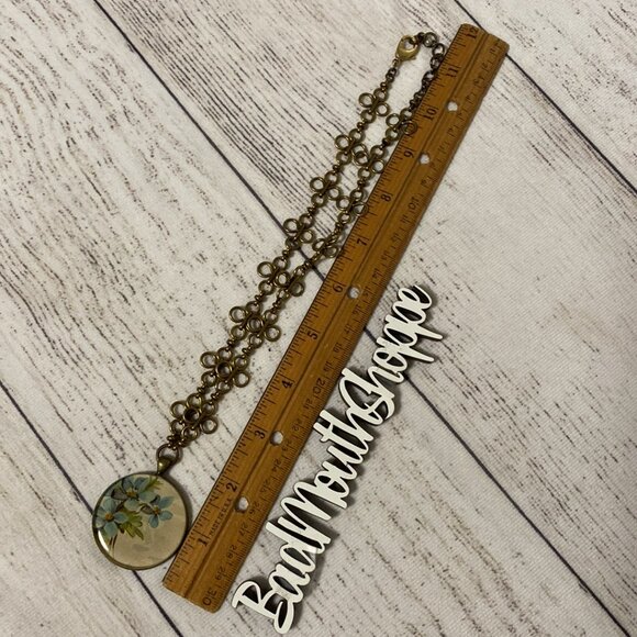 *Joey Five Cents Upcycled Ephemera Blue Floral and Brass Chain Necklace - Picture 4 of 5